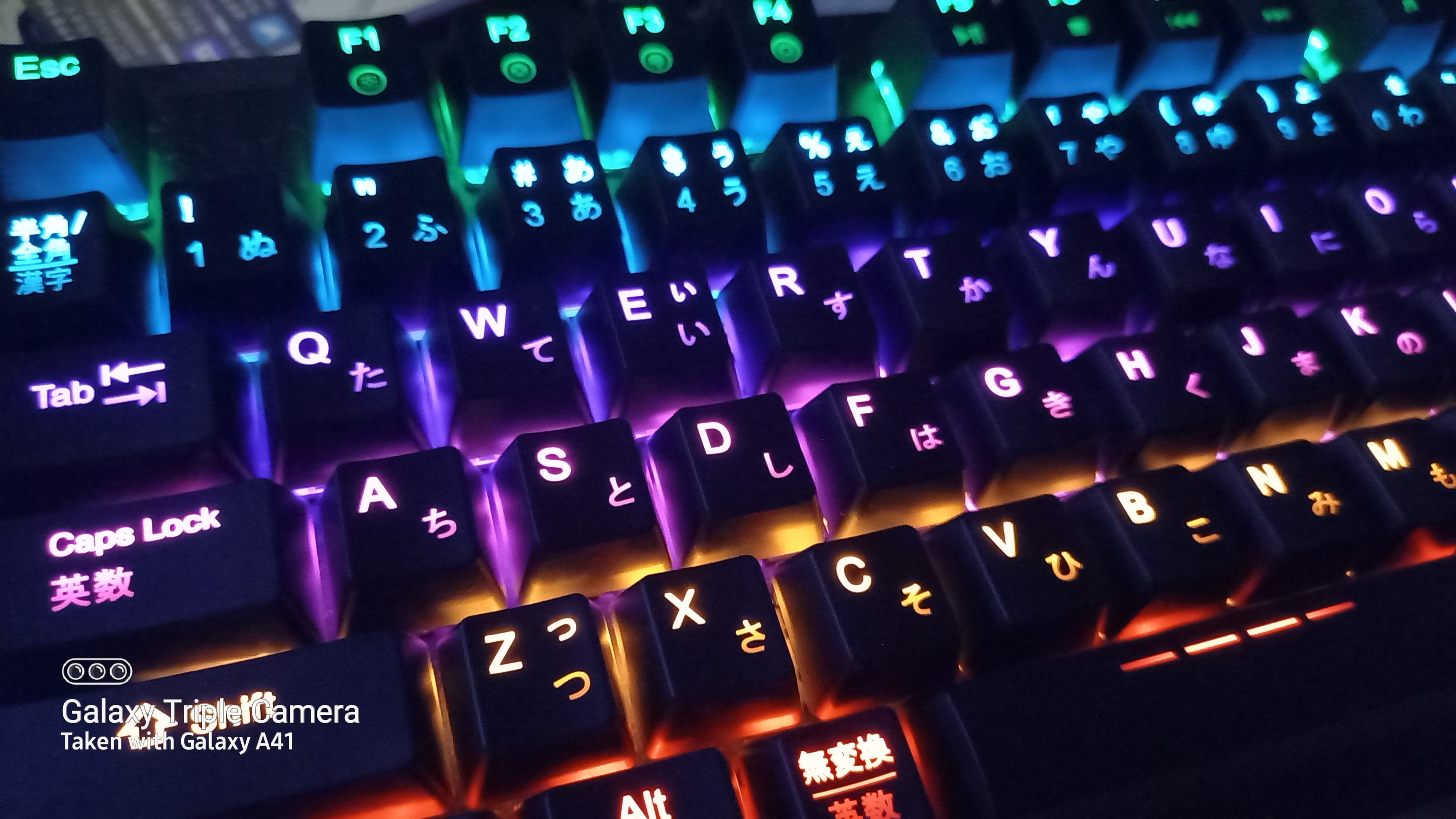 ゲーミングキーボード