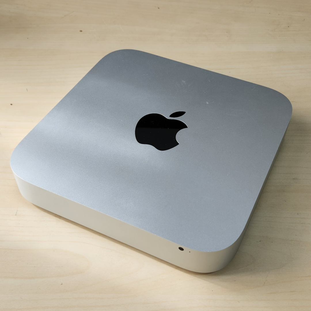 10年以上前なのに古さを感じないデザインのMac mini